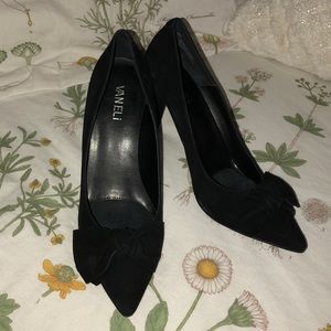 Elegant Suede heels !